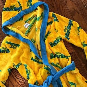 NWT Nestle Butterfinger Logo Fleece Robe